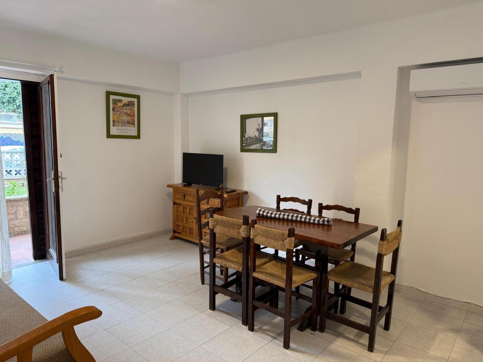 Apartamentos Flandria Salou Exterior foto